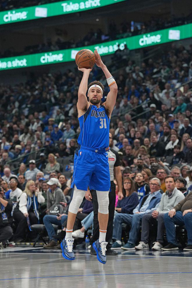 国王狂砍绝杀战胜分，关键时刻神级表现迎来新赛季高光！